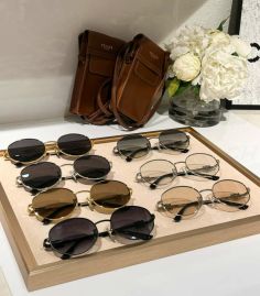 Picture of Celine Sunglasses _SKUfw56678879fw